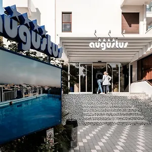 Augustus 4*, Riccione Italie