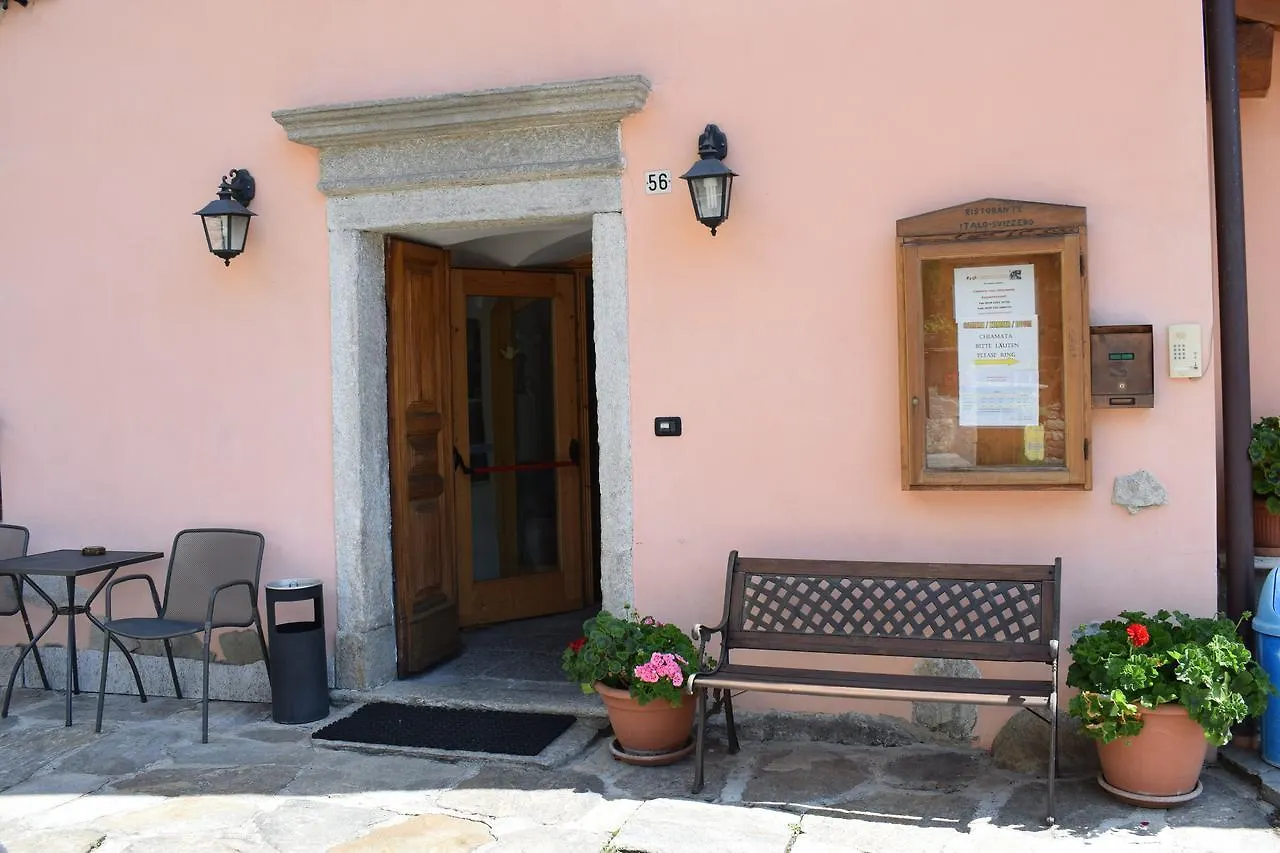 Hotel Italo-Svizzero Chiavenna 3*,