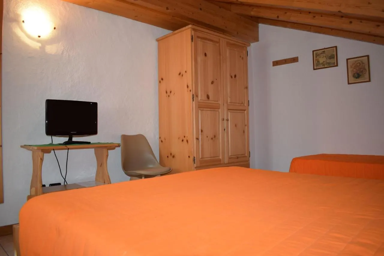 Hotel Italo-Svizzero Chiavenna 3*,