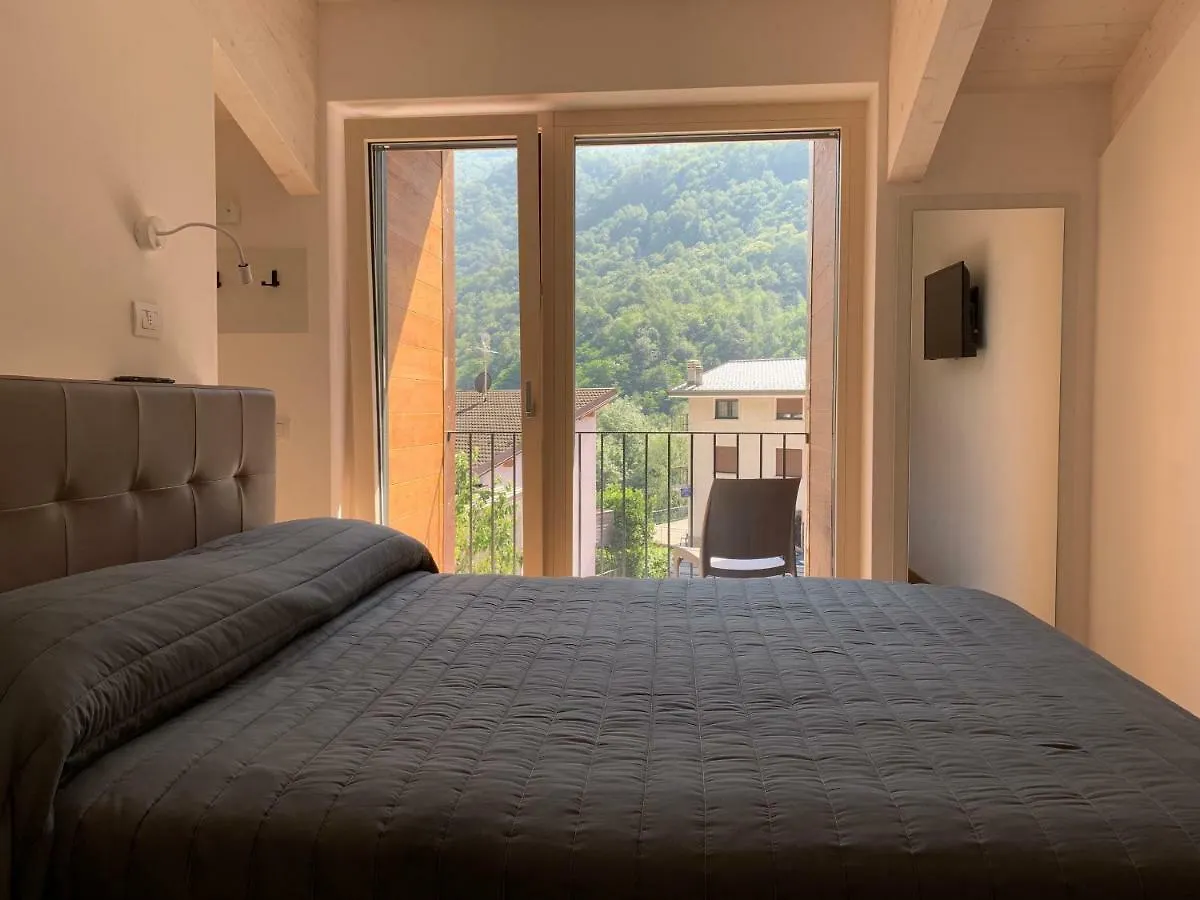 Hotel Italo-Svizzero Chiavenna 3*,